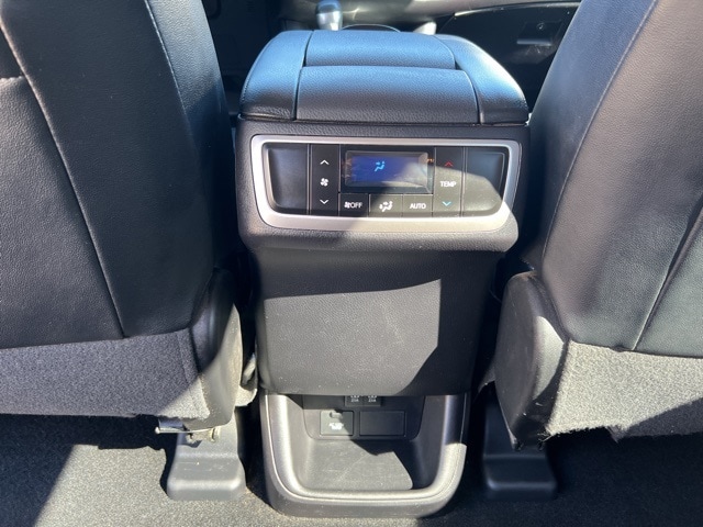 used 2017 Toyota Highlander car, priced at $27,555