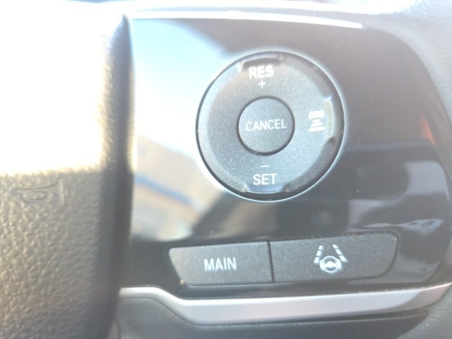 used 2022 Honda Pilot car, priced at $29,555