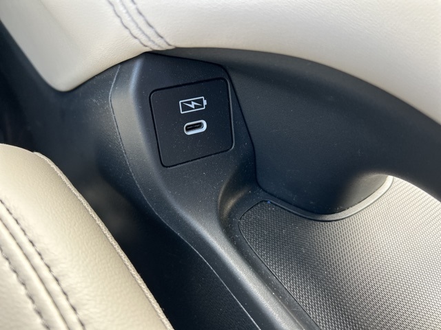 used 2025 Honda HR-V car, priced at $31,957