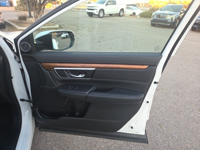 used 2020 Honda CR-V car, priced at $27,959