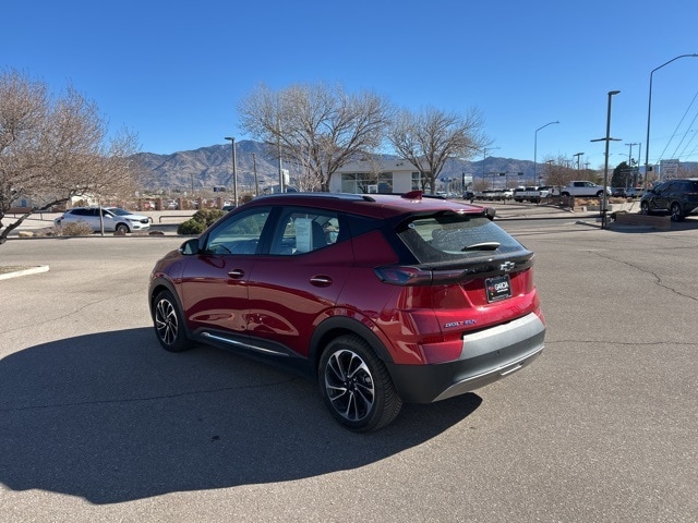 used 2022 Chevrolet Bolt EUV car, priced at $24,444