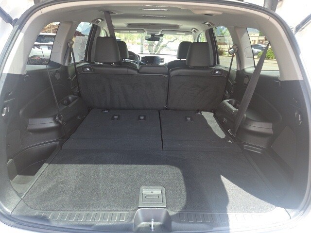 used 2022 Honda Pilot car, priced at $35,556