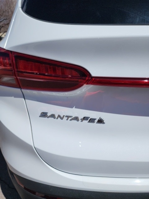 used 2023 Hyundai Santa Fe car, priced at $31,555