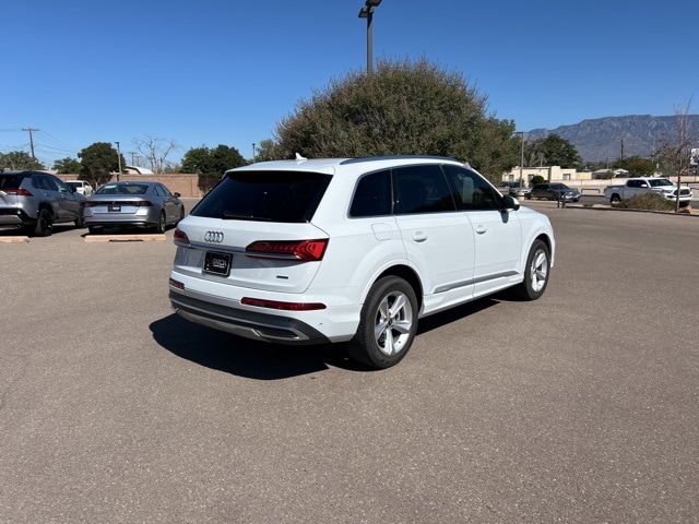 used 2022 Audi Q7 car, priced at $36,666