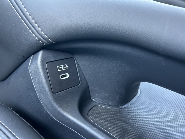 used 2025 Honda HR-V car, priced at $30,958