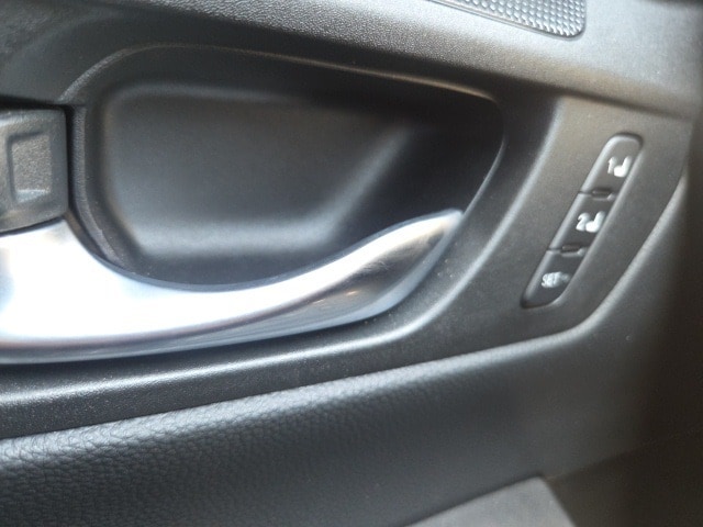used 2025 Honda CR-V Hybrid car, priced at $39,333