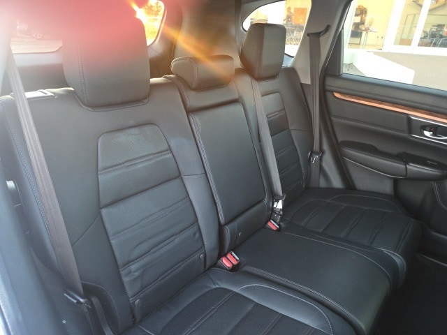 used 2020 Honda CR-V car, priced at $27,959