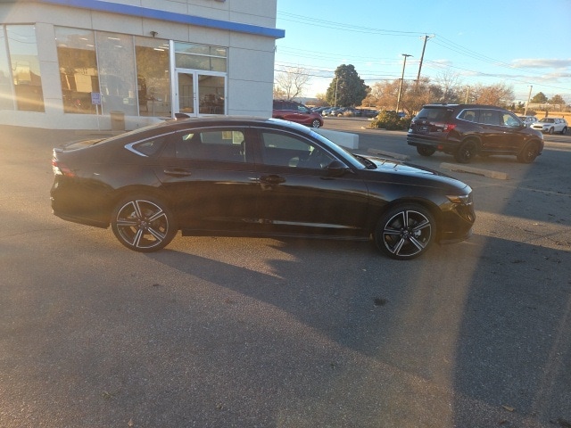 used 2025 Honda Accord Hybrid car, priced at $31,555