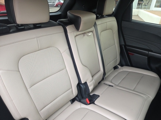 used 2022 Ford Escape car, priced at $22,959
