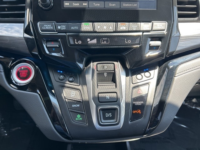 used 2024 Honda Odyssey car, priced at $47,959