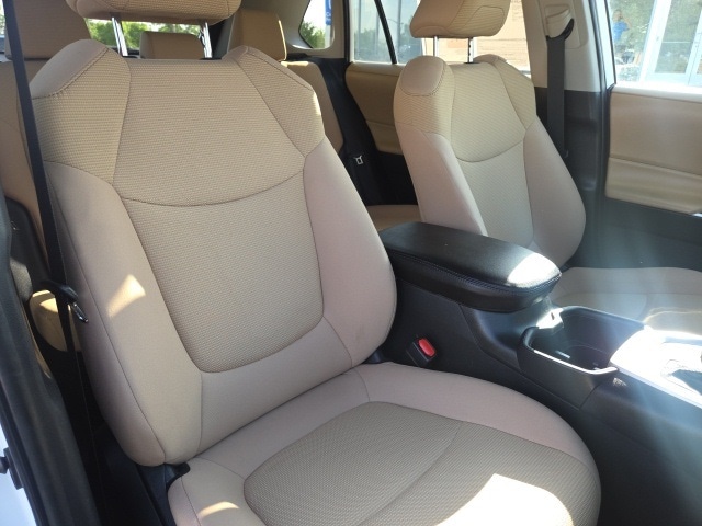 used 2022 Toyota RAV4 Hybrid car, priced at $31,444