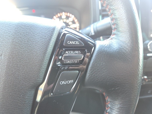 used 2022 Nissan Frontier car, priced at $39,959