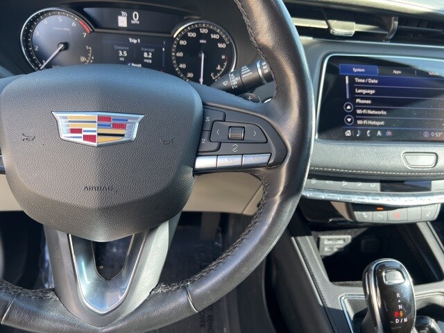 used 2020 Cadillac XT4 car, priced at $24,444