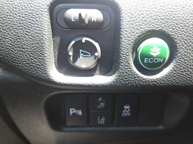 used 2023 Honda Passport car, priced at $33,333