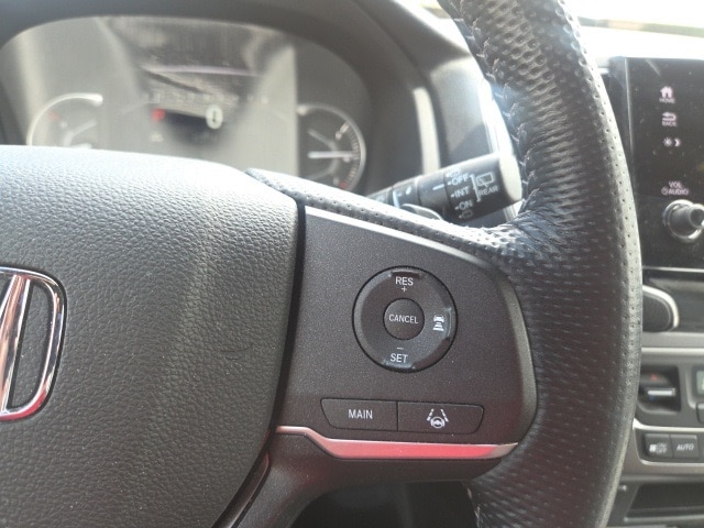 used 2023 Honda Passport car, priced at $33,959