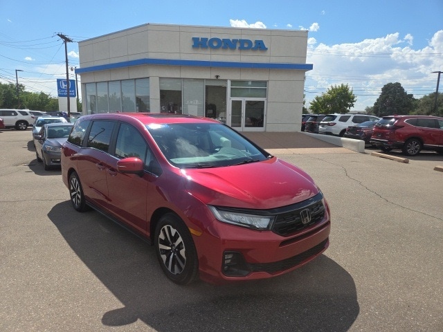 used 2025 Honda Odyssey car, priced at $43,958