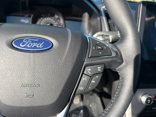 used 2022 Ford Edge car, priced at $26,888