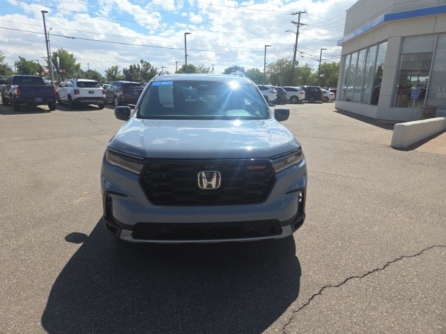 used 2025 Honda Pilot car, priced at $48,957