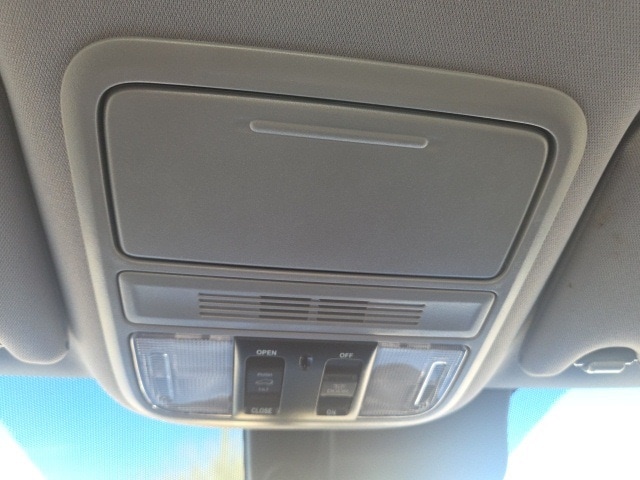 used 2022 Honda Pilot car, priced at $29,555