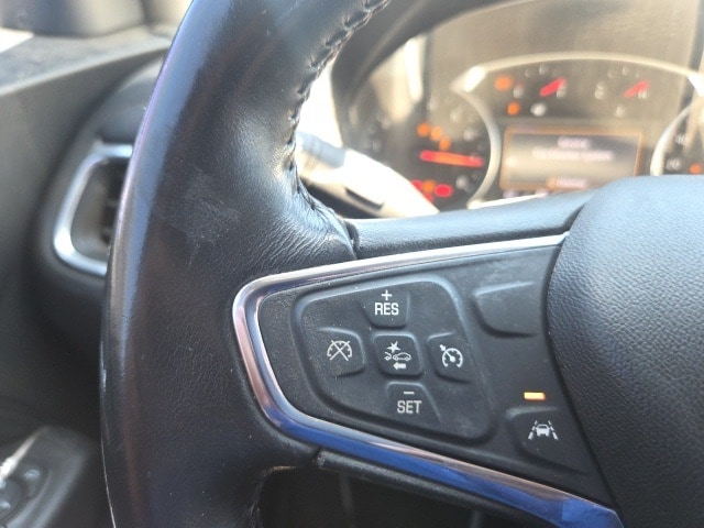 used 2020 Chevrolet Equinox car, priced at $18,888
