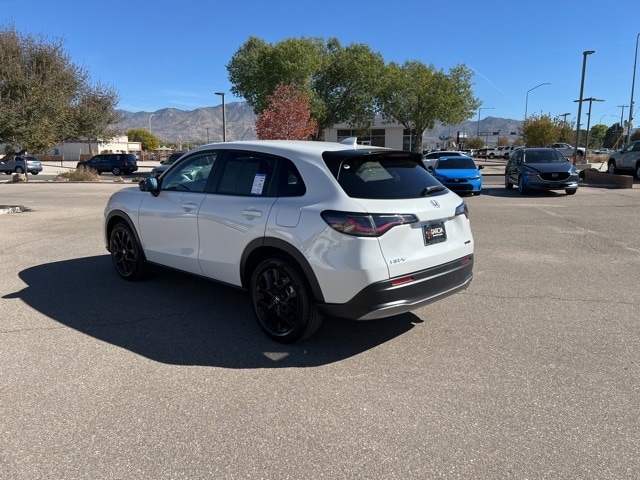 used 2025 Honda HR-V car, priced at $28,959