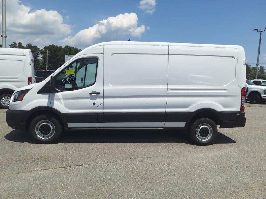 new 2024 Ford Transit T-250 car