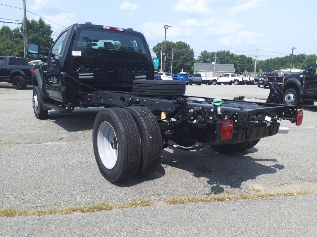 new 2024 Ford F-450 Super Duty car