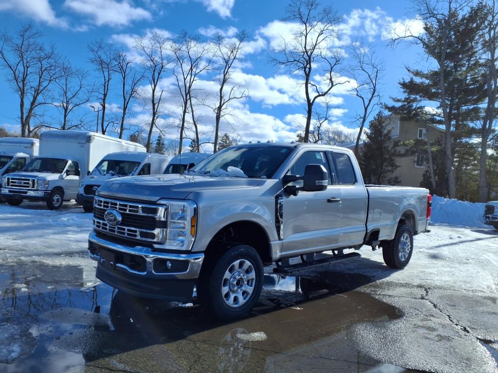 new 2024 Ford F-350 Super Duty car