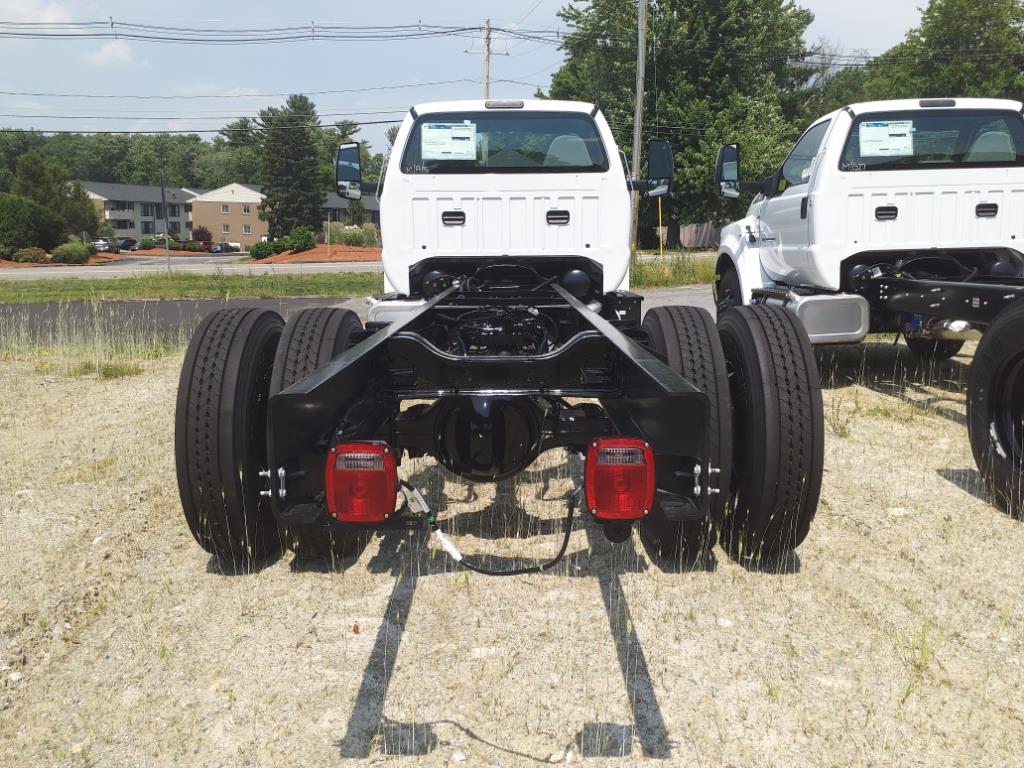 new 2025 Ford F750 Super Duty car