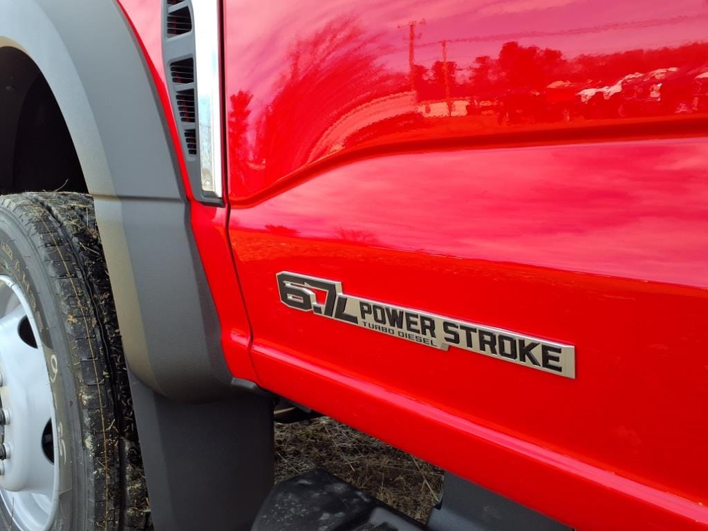 new 2024 Ford F600 Super Duty car