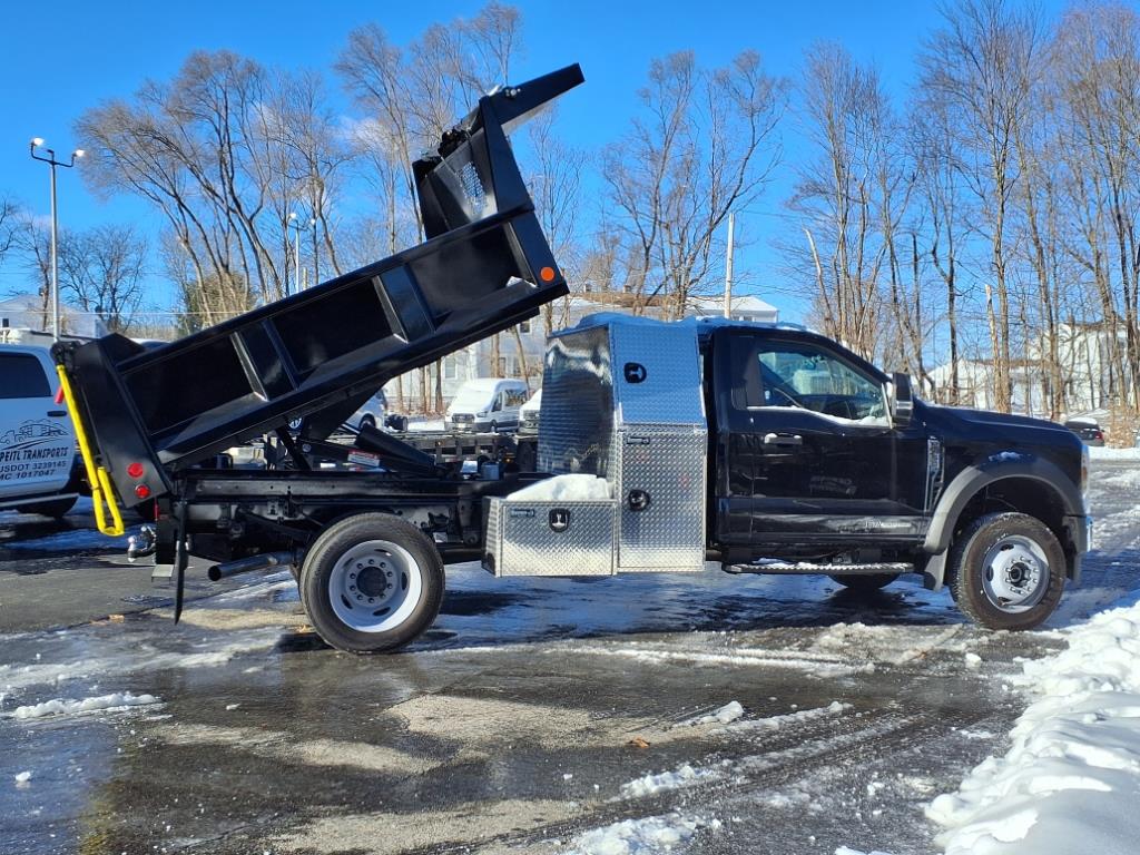 new 2024 Ford F-450 Super Duty car