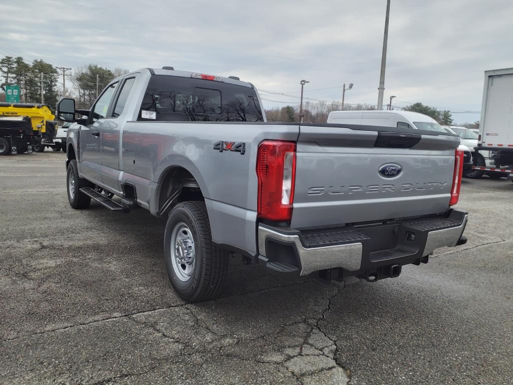 new 2024 Ford F-250 Super Duty car