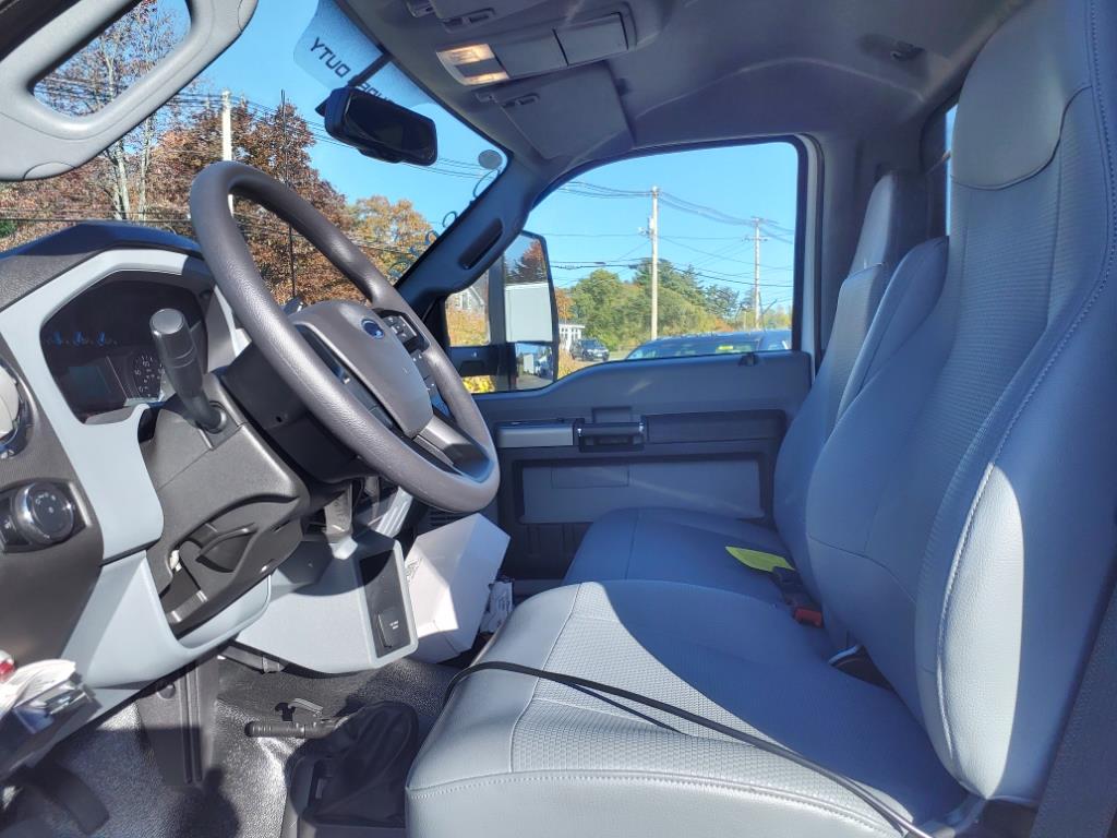 new 2025 Ford F650 Super Duty car