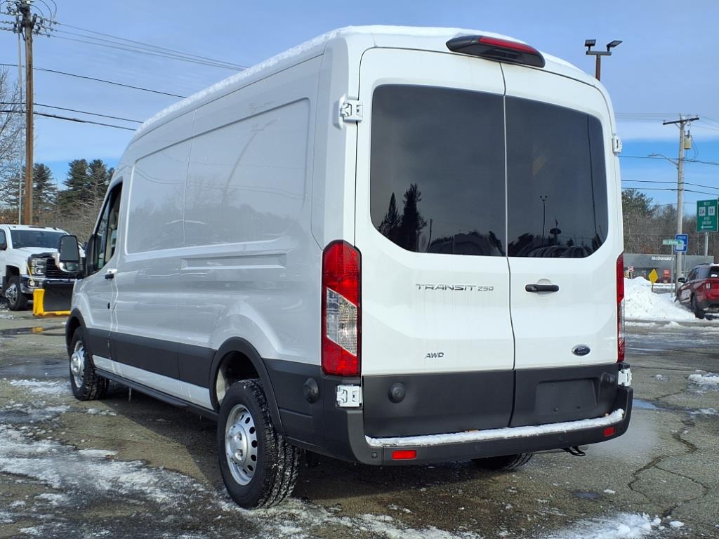 new 2024 Ford Transit T-250 car