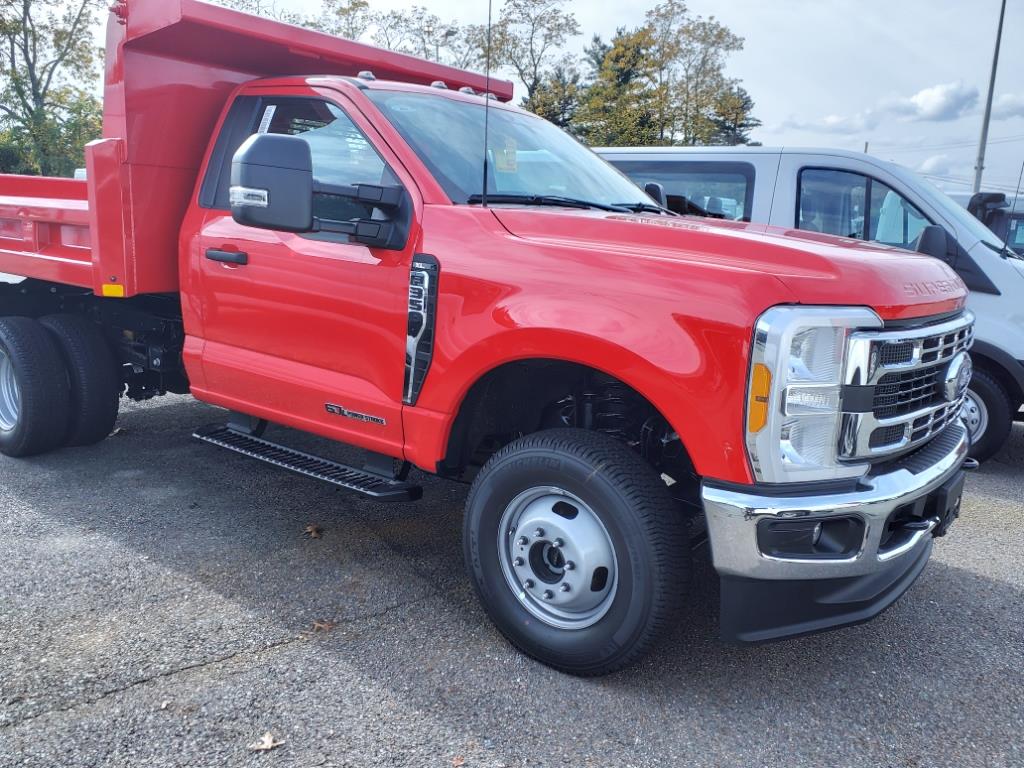 new 2023 Ford F-350 Super Duty car