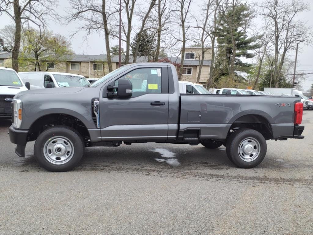 new 2024 Ford F-350 Super Duty car