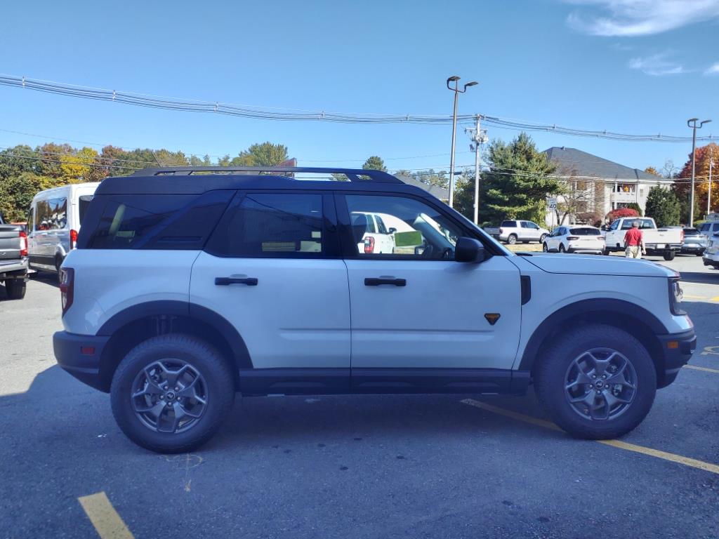 new 2024 Ford Bronco Sport car