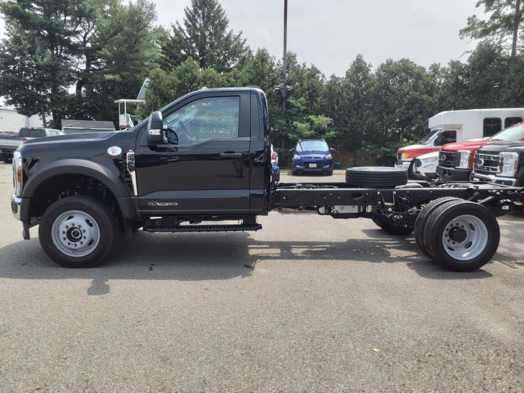 new 2024 Ford F-450 Super Duty car