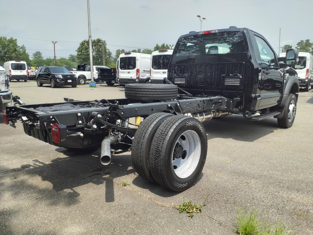 new 2024 Ford F-450 Super Duty car