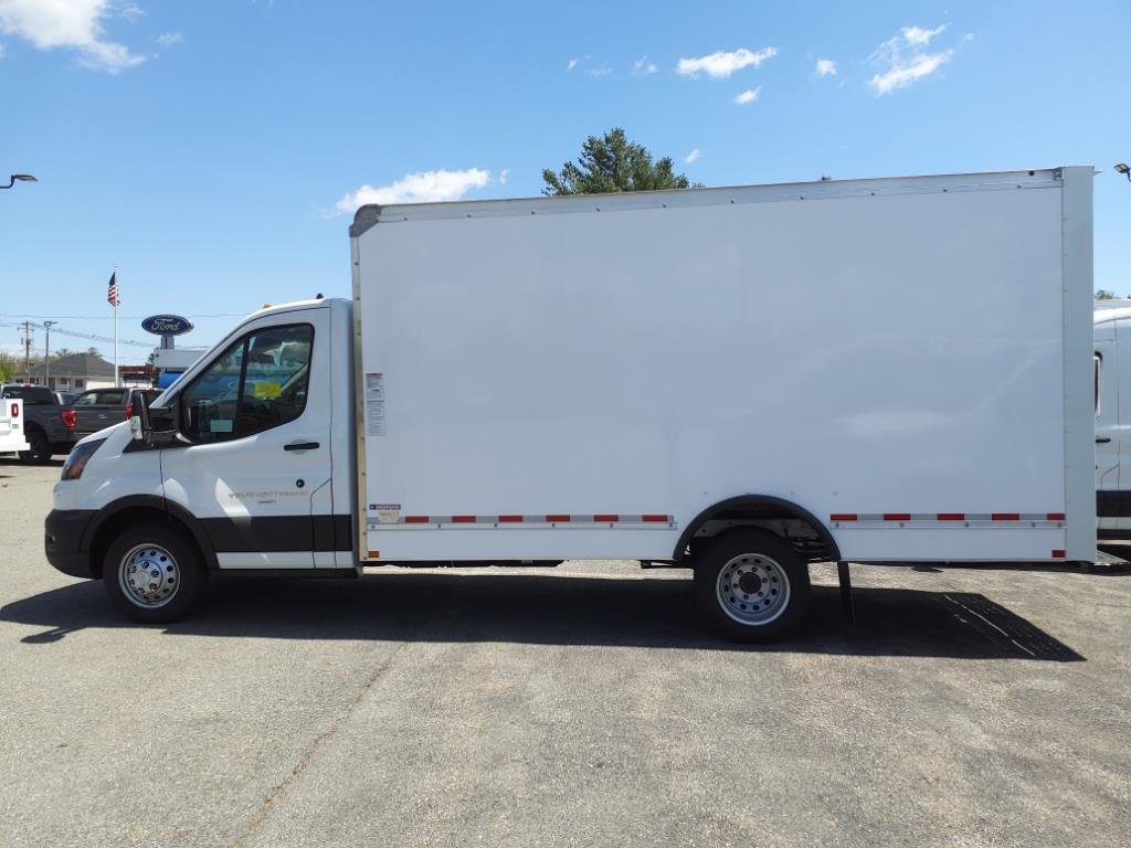 new 2023 Ford Transit T-350 H car