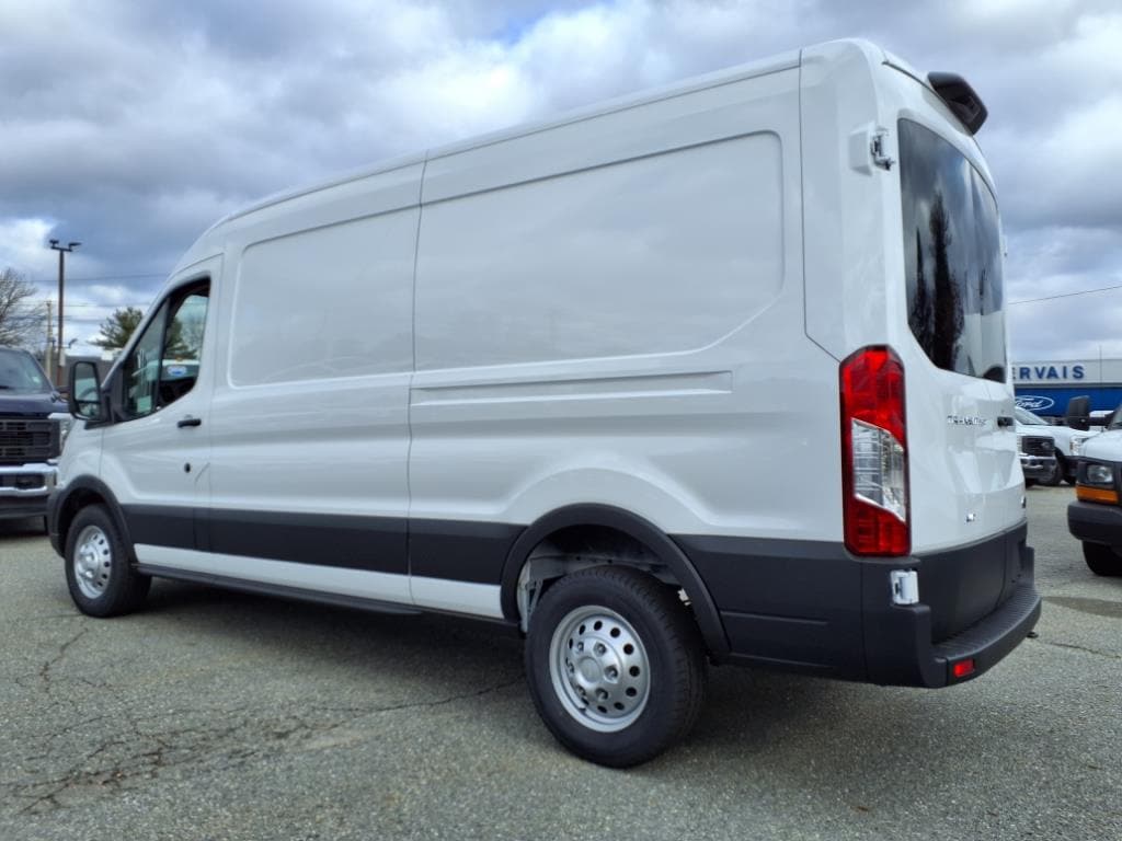 new 2024 Ford Transit T-250 car