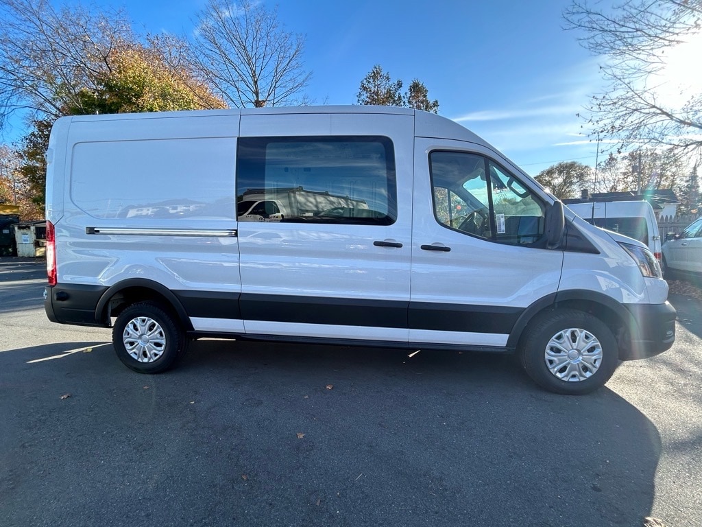 new 2024 Ford Transit T-350 car