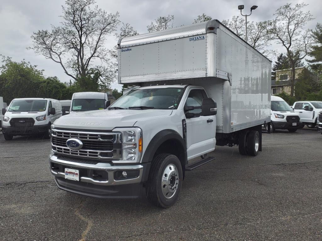 new 2023 Ford F-450 Super Duty car