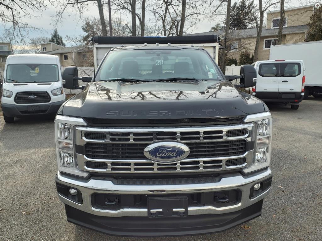 new 2023 Ford F-350 Super Duty car