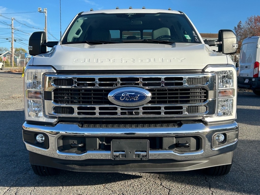 new 2024 Ford F-350 Super Duty car