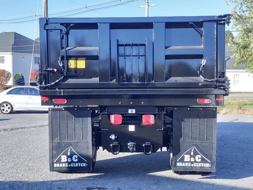 new 2025 Ford F650 Super Duty car