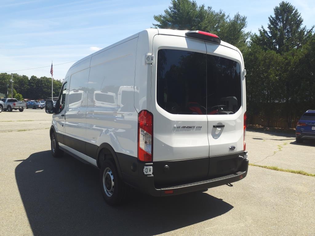 new 2024 Ford Transit T-250 car