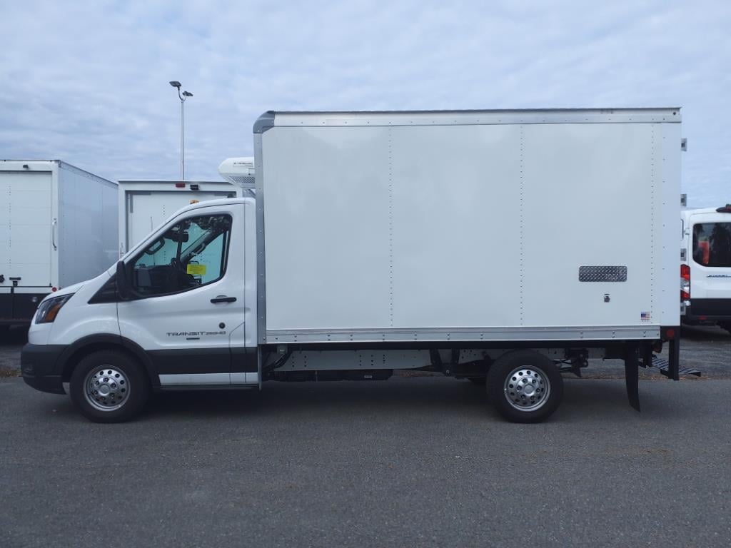 new 2023 Ford Transit T-350 H car