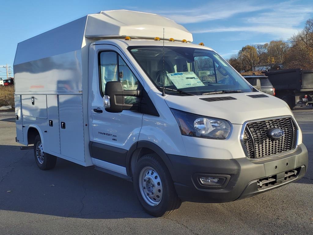 new 2024 Ford Transit T-350 car