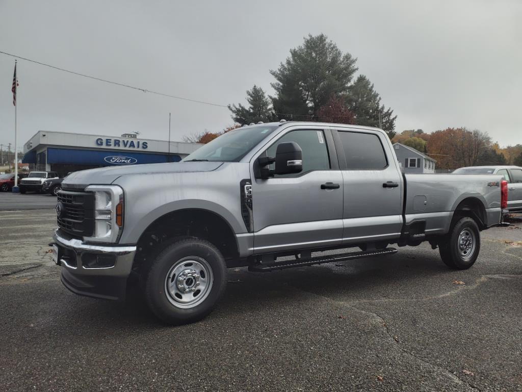 new 2024 Ford F-350 Super Duty car